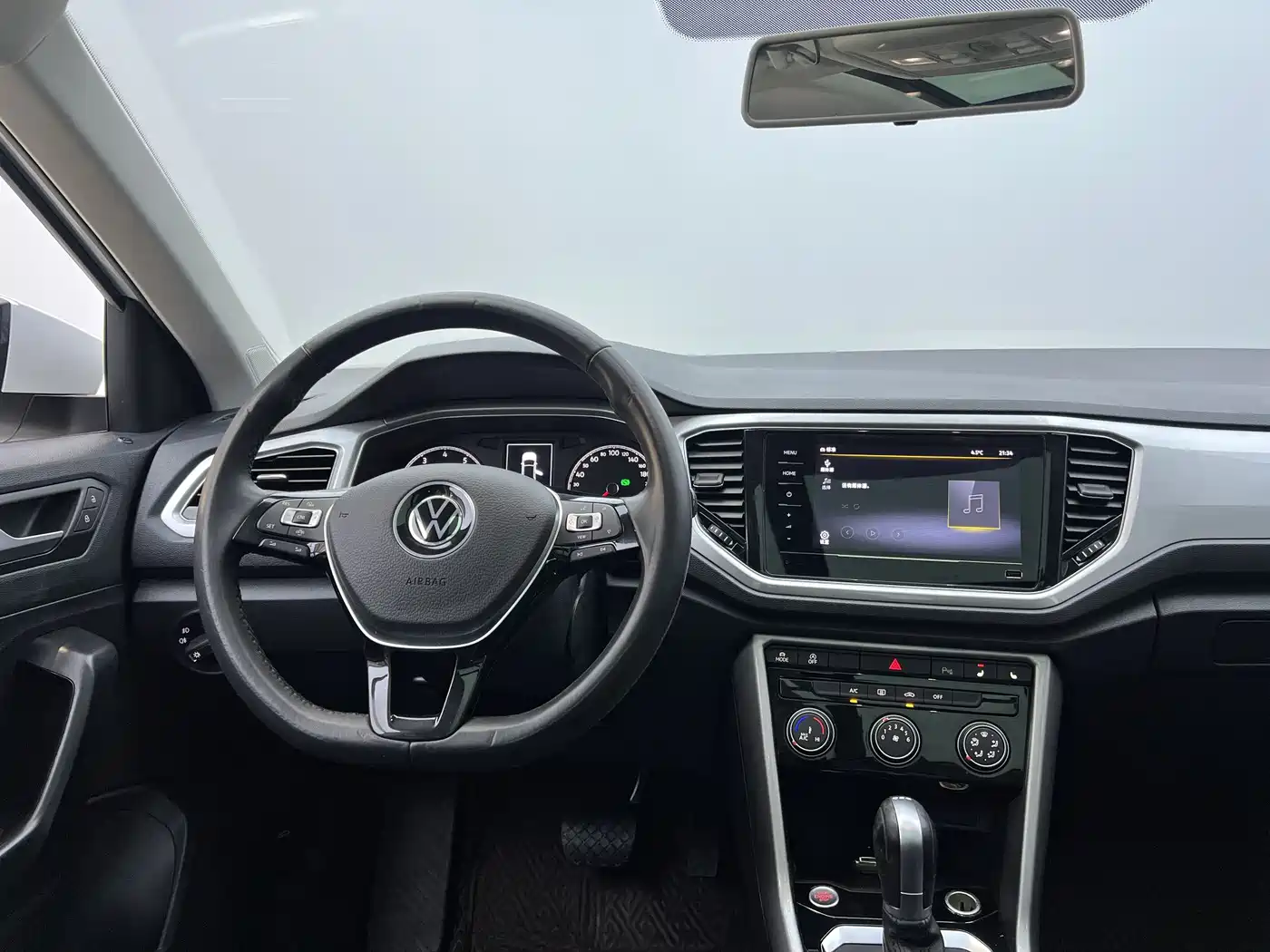 Volkswagen T-ROC 2021 280TSI DSG 2WD Comfort Connected фото 7