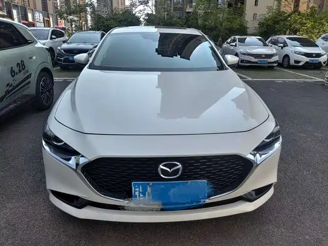 Mazda Mazda3 Axela 2023 2.0L Auto Zhiya