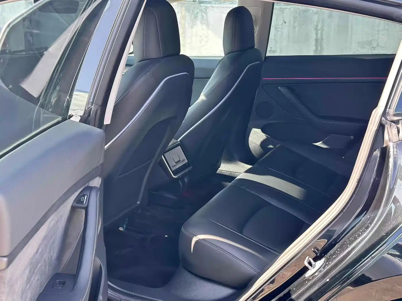 Tesla Model 3 2023 Rear-Wheel Drive фото 15