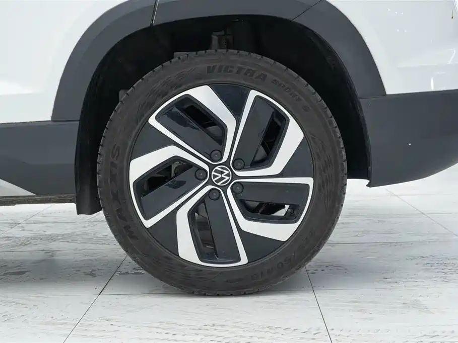 Volkswagen Tharu 2023 300TSI 2WD Full Moon Edition фото 25