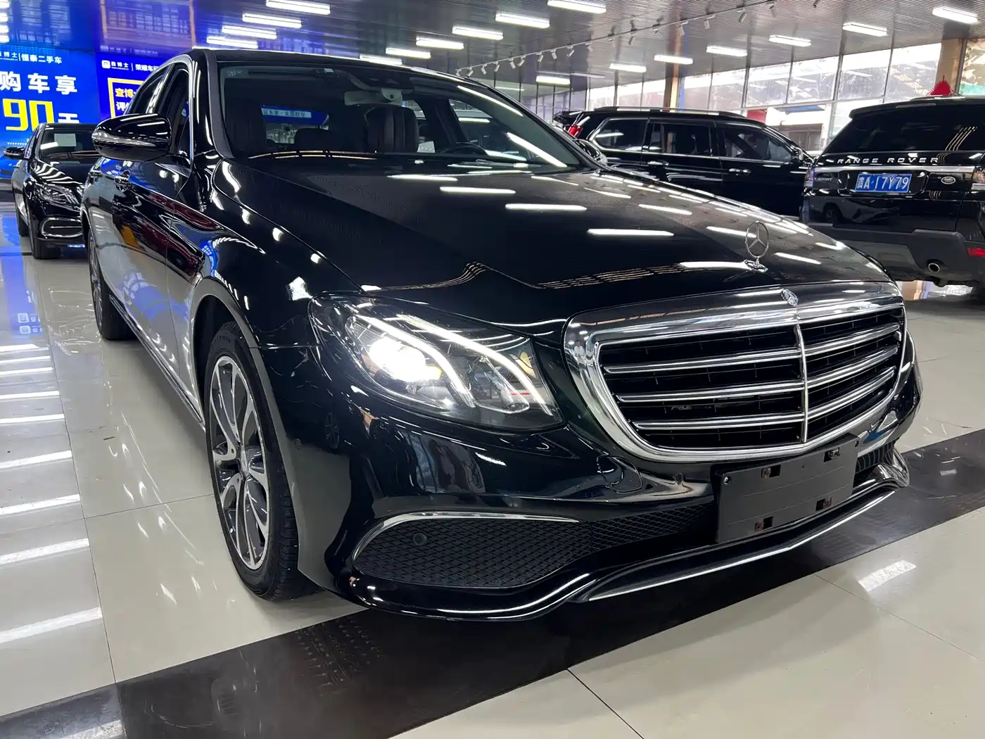 Mercedes-Benz E-Class 2016 E 300 L Fashion Type фото 3