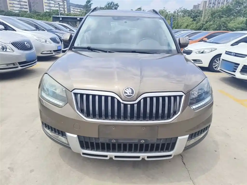 Škoda Yeti 2014 1.4TSI Manual Polar фото 3