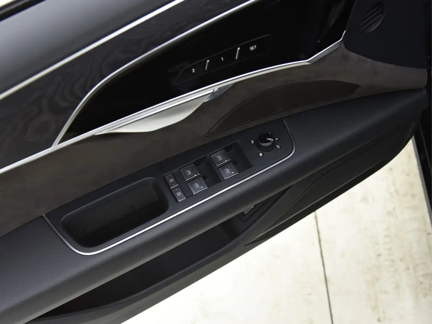 Audi A8 2019 Plus A8L 50 TFSI quattro Comfort фото 8