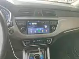 Фото 6 - Geely Vision X3