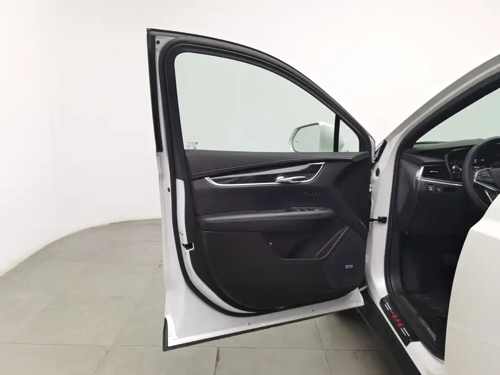 Cadillac XT5, миниатюра 8