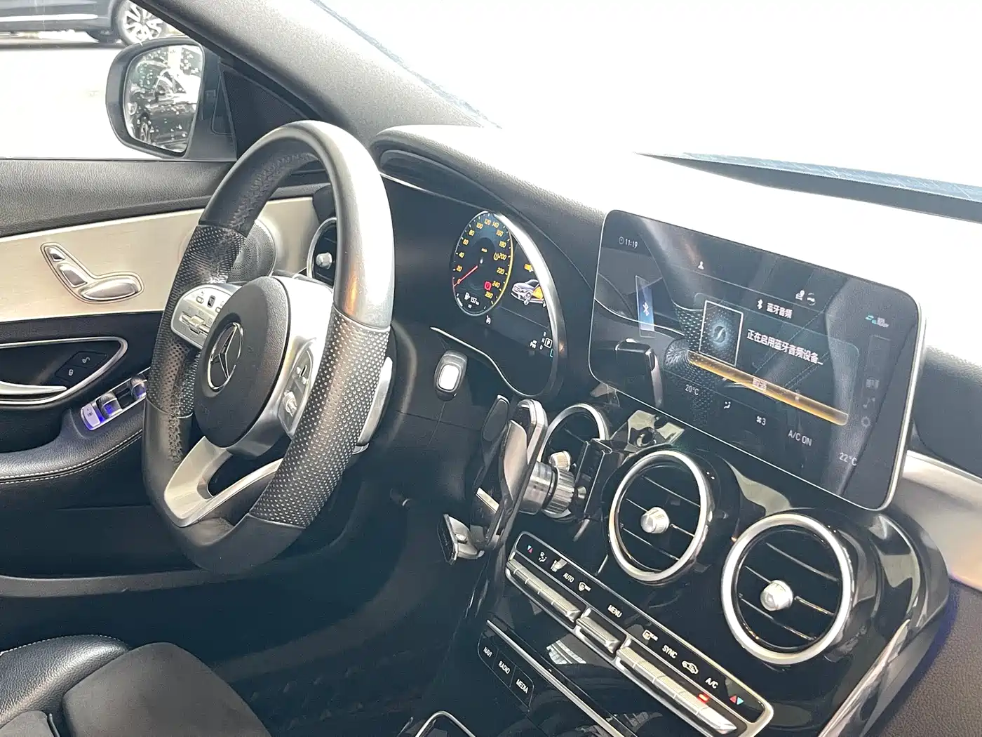 Mercedes-Benz C-Class 2021 C 260 Starry Exclusive Edition фото 33