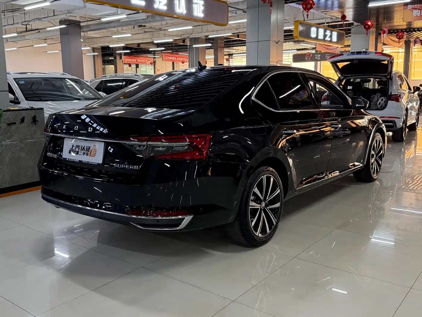 Škoda Superb 2024 TSI280 DSG Premium Edition фото 10