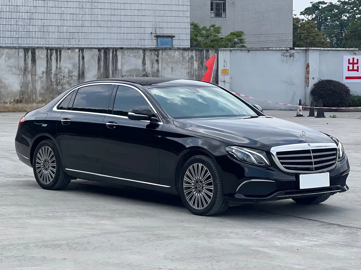 Mercedes-Benz E-Class 2020 Facelift E 300 L Exclusive фото 3