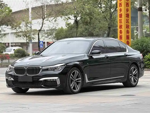 BMW 7 SERIES