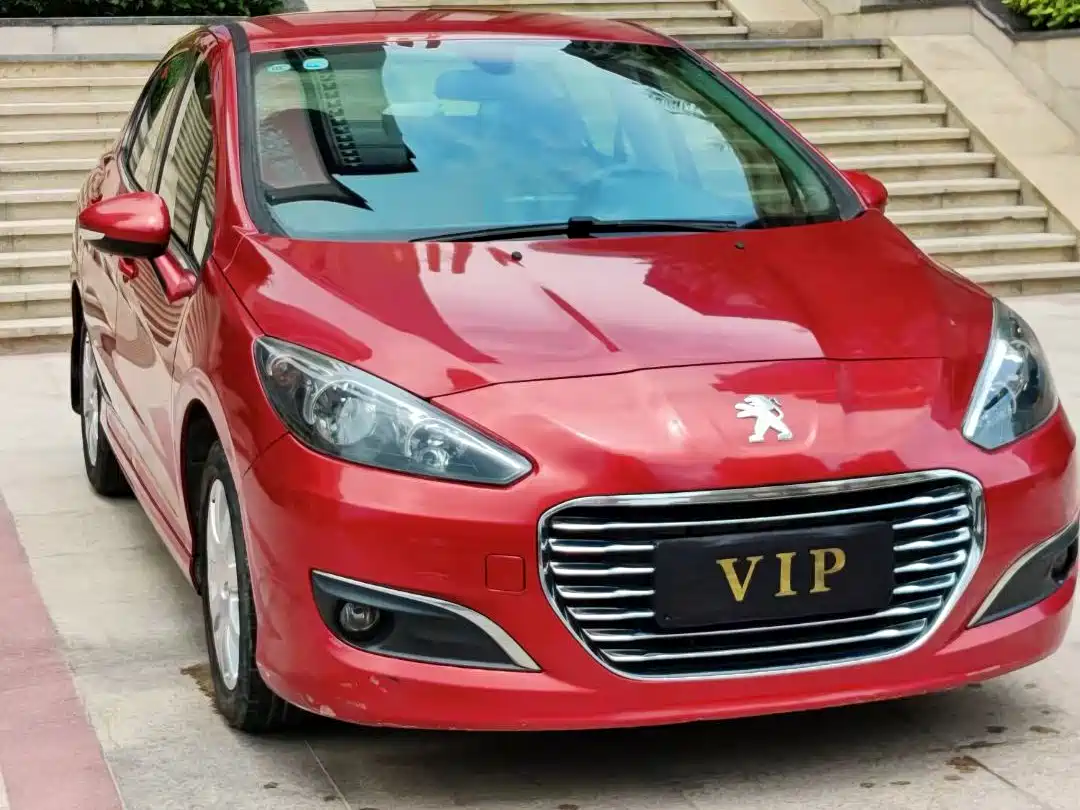 Peugeot 308 2014 Model Joy Edition Classic 1.6L Automatic Superior Style