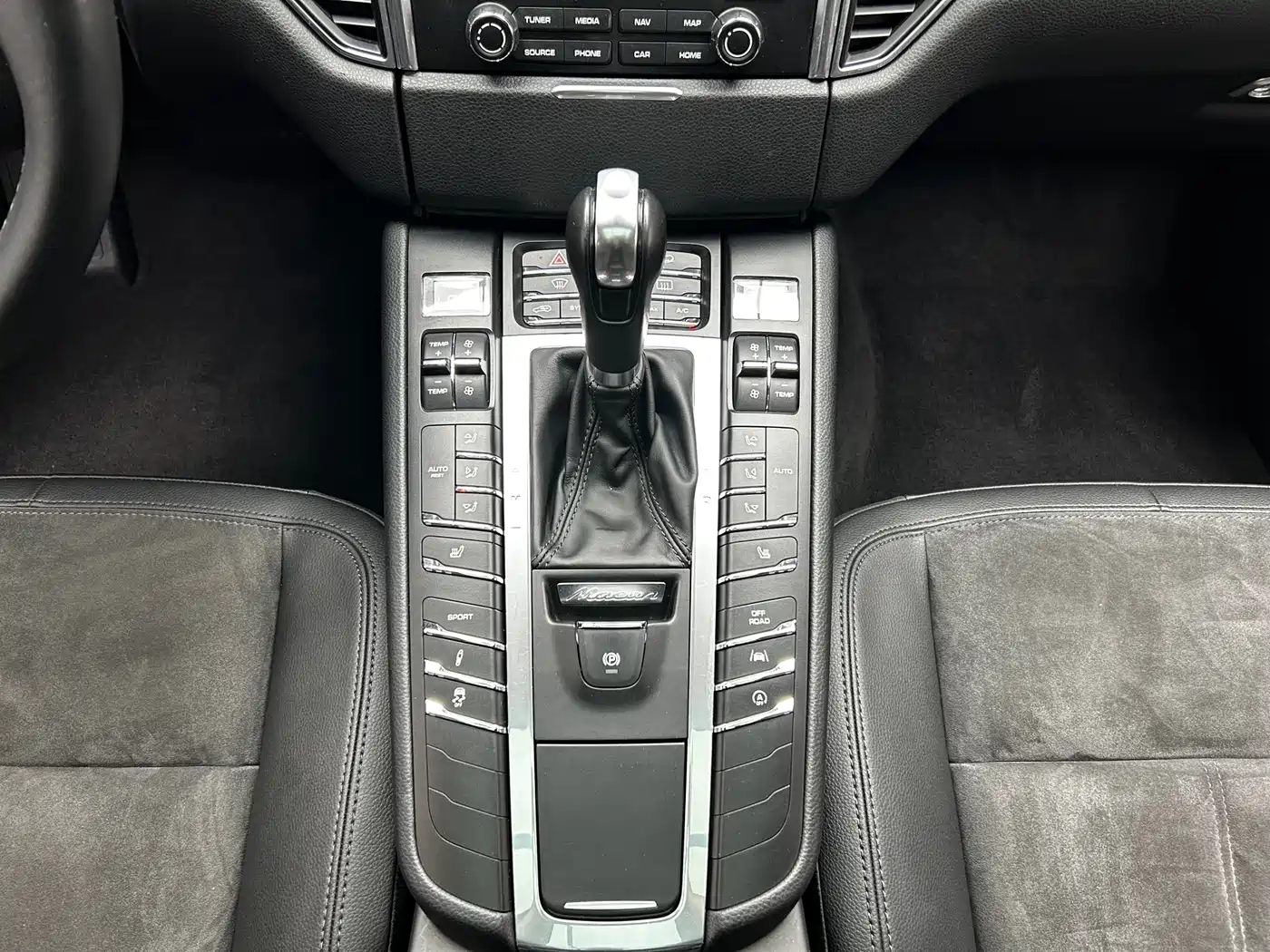 Porsche Macan 2017 Macan 2.0T фото 15