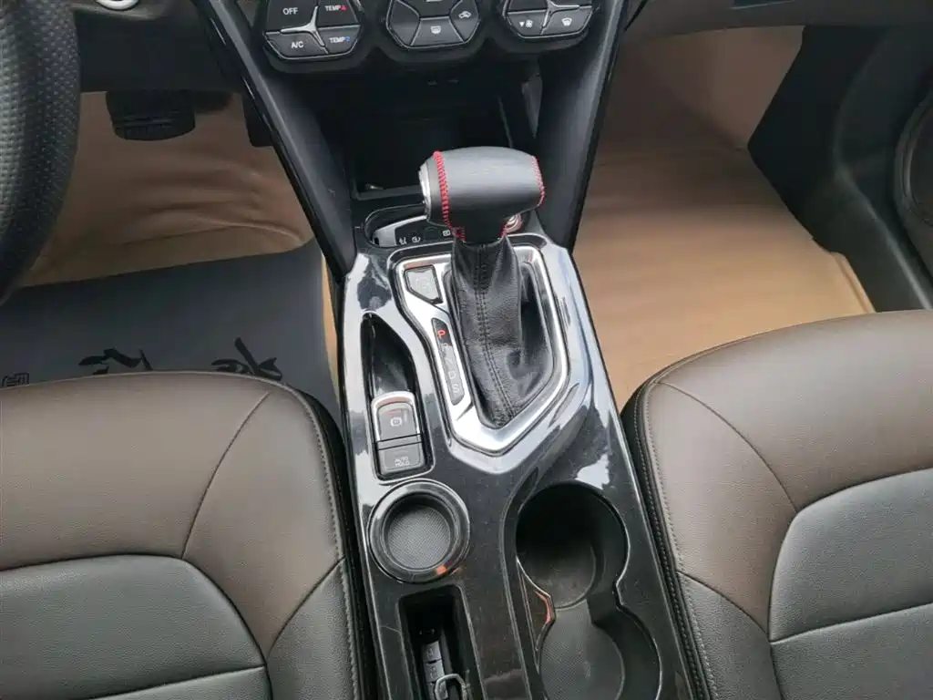 GAC Trumpchi Trumpchi GS4 2017 235T Automatic 2WD Elite фото 14