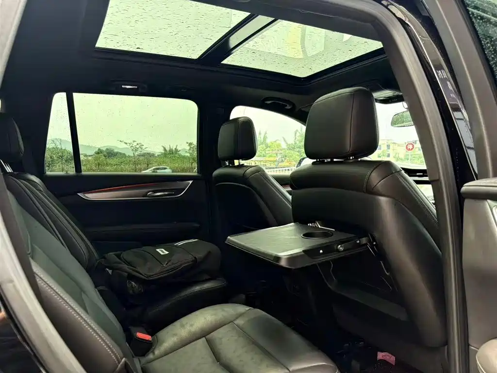 Cadillac XT6 2021 28T 6-Seater Style фото 6