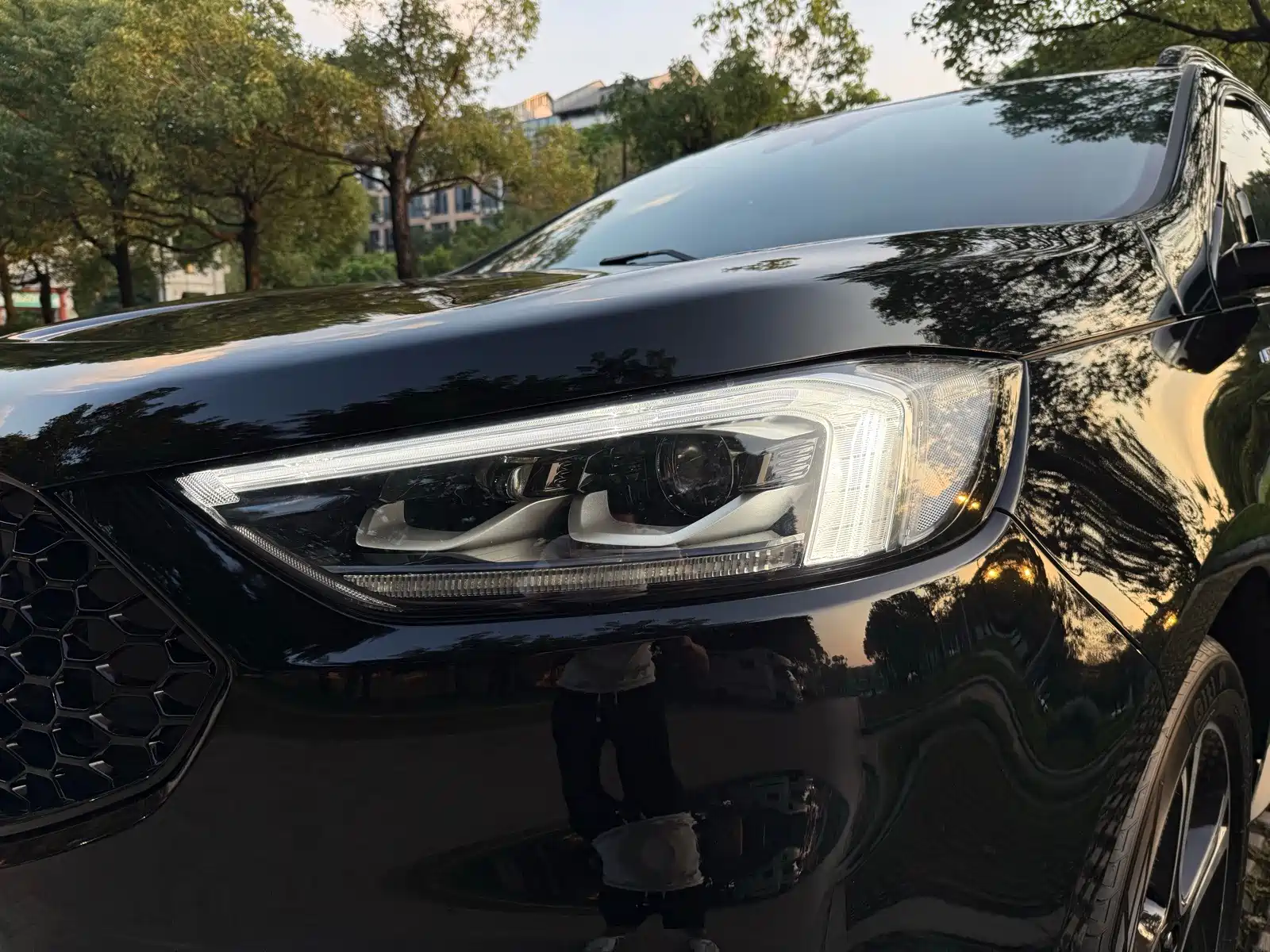 Фото 16 - Ford Edge