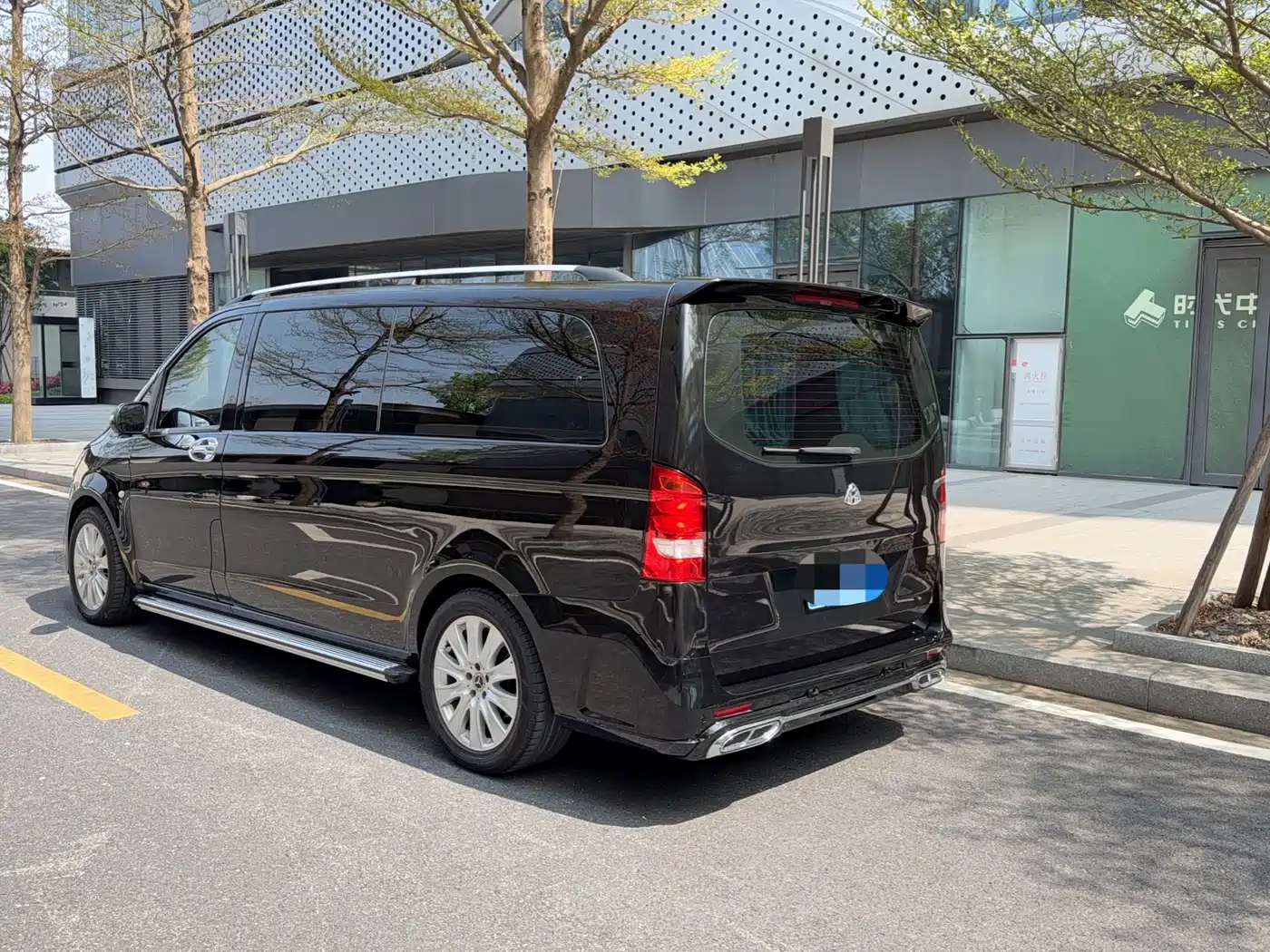Mercedes-Benz Vito 2018 2.0T Elite Edition 7-Seater China V фото 2