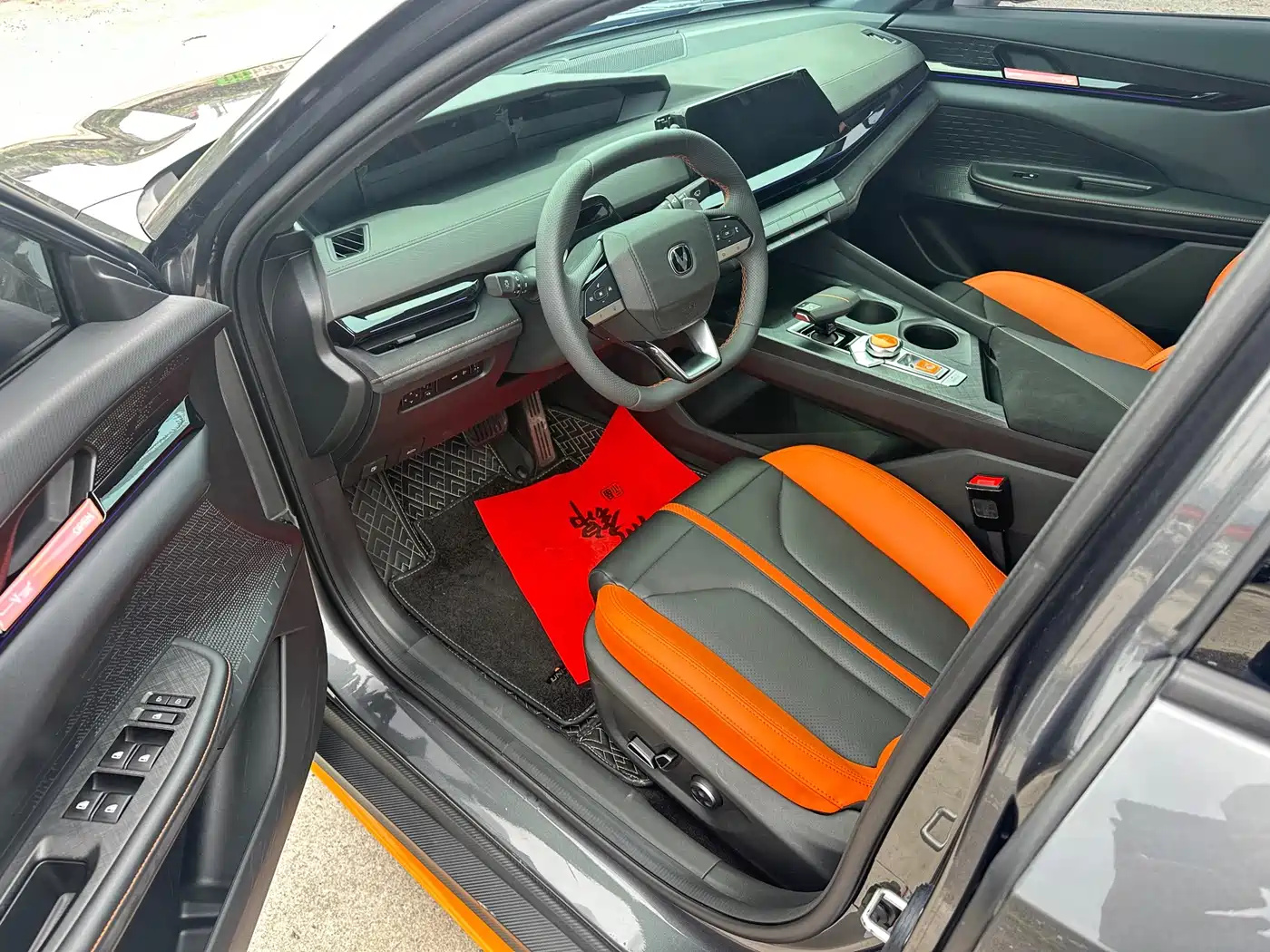 Changan UNI-V 2025 2024 1.5T Deluxe Sport