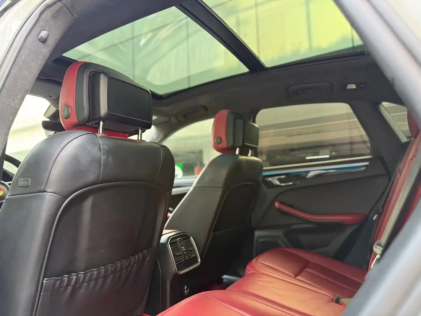 Porsche Macan 2023 Macan S 2.9T фото 6