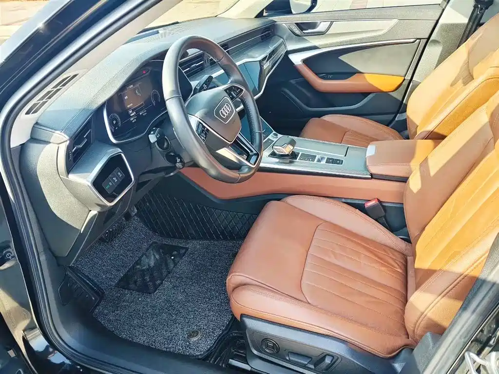 Audi A6L 2020 40 TFSI Luxury Elegance фото 4