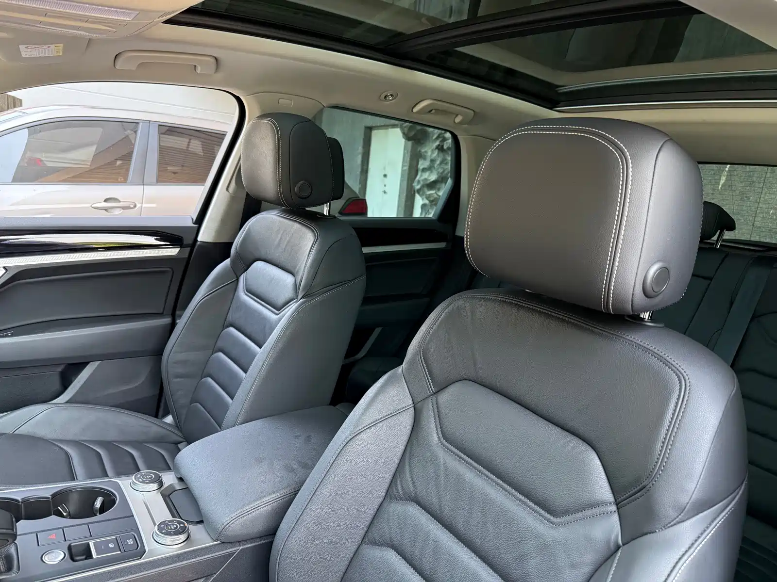 Фото 16 - Volkswagen Touareg