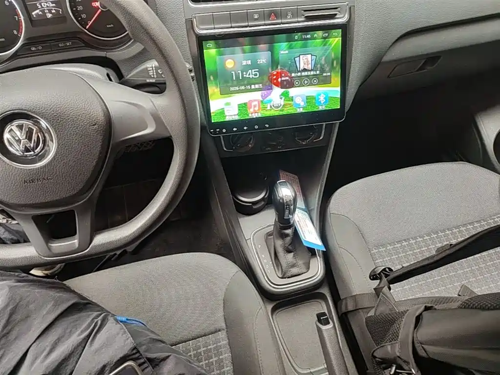 Volkswagen Polo 2014 1.4L Automatic Comfort Edition фото 14