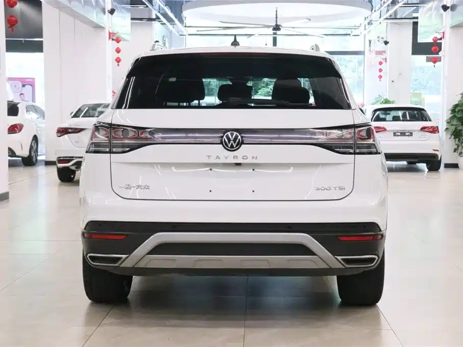 Volkswagen Tayron 2023 300TSI 2WD Luxury Plus Advanced Edition фото 4