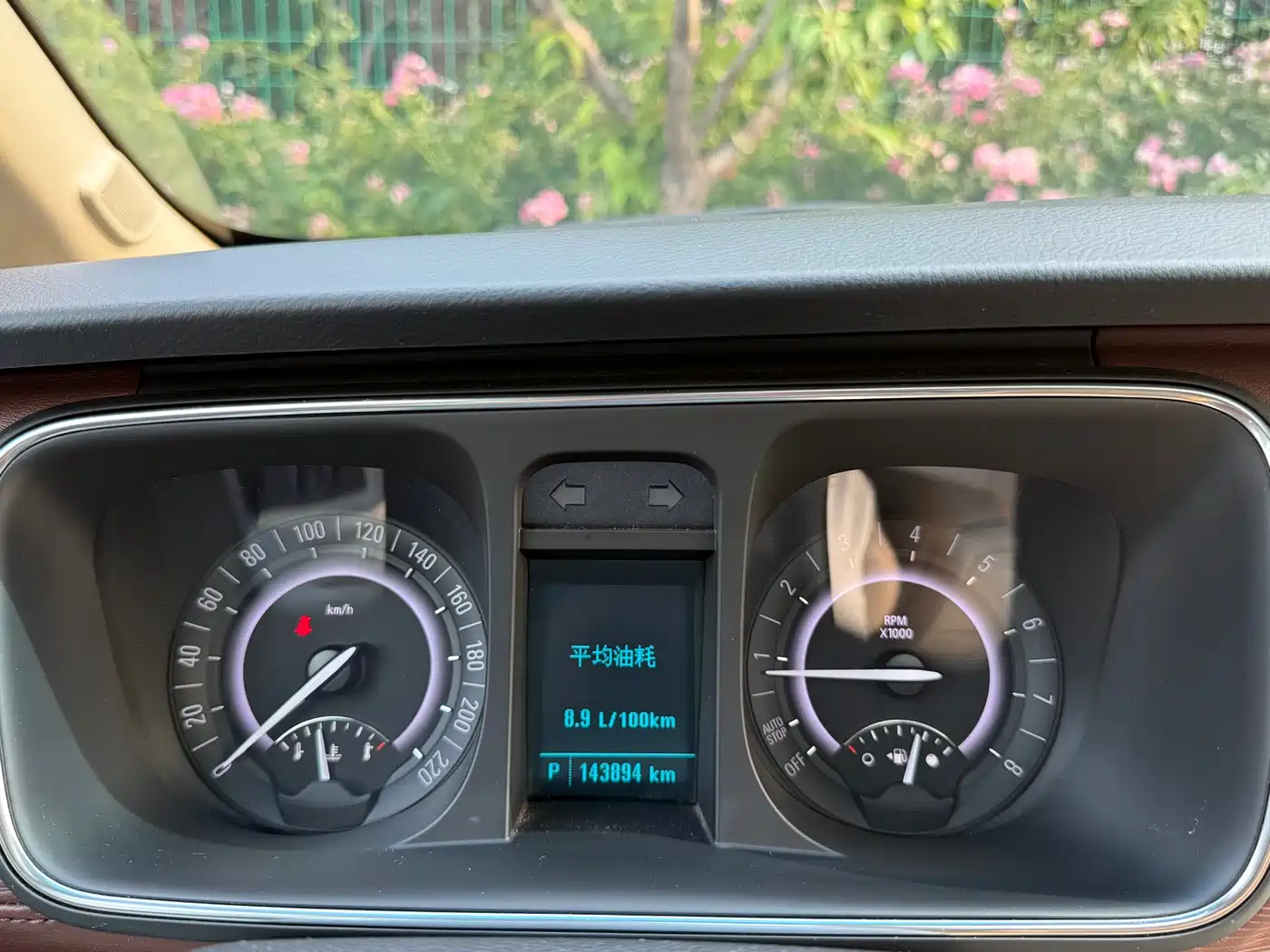 Buick GL8 2017 25S Premium Model China V фото 20