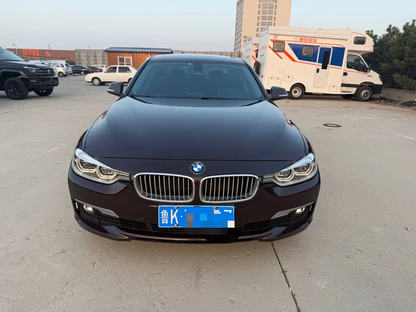 BMW 3 Series 2018 320Li Fashion Style фото 2