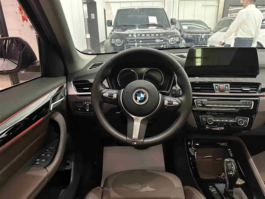 BMW X1 2020 sDrive20Li Premium Edition фото 13