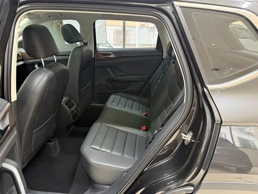 Volkswagen Tharu 2021 280TSI 2WD Luxury Plus фото 18