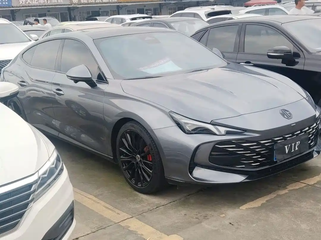 MG MG7