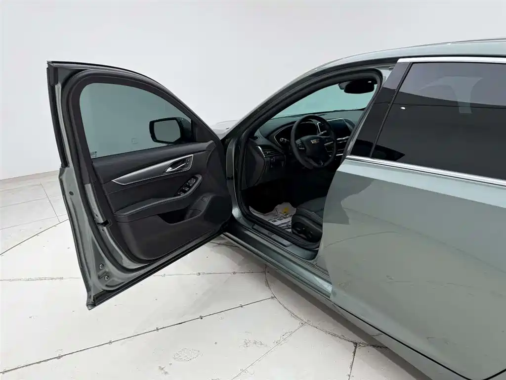 Cadillac CT5 2022 28T Luxury (Standard) фото 13