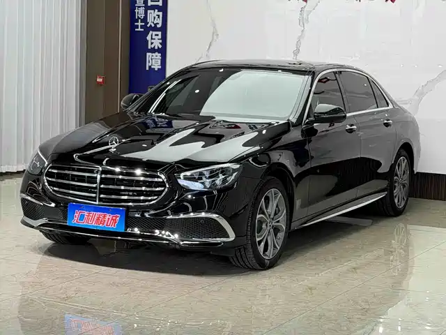 Mercedes-Benz E-Class 2022