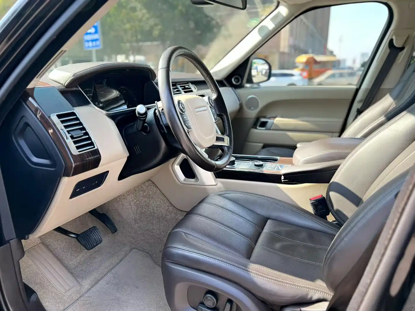 Land Rover Range Rover 2016 3.0 SC V6 Vogue фото 4