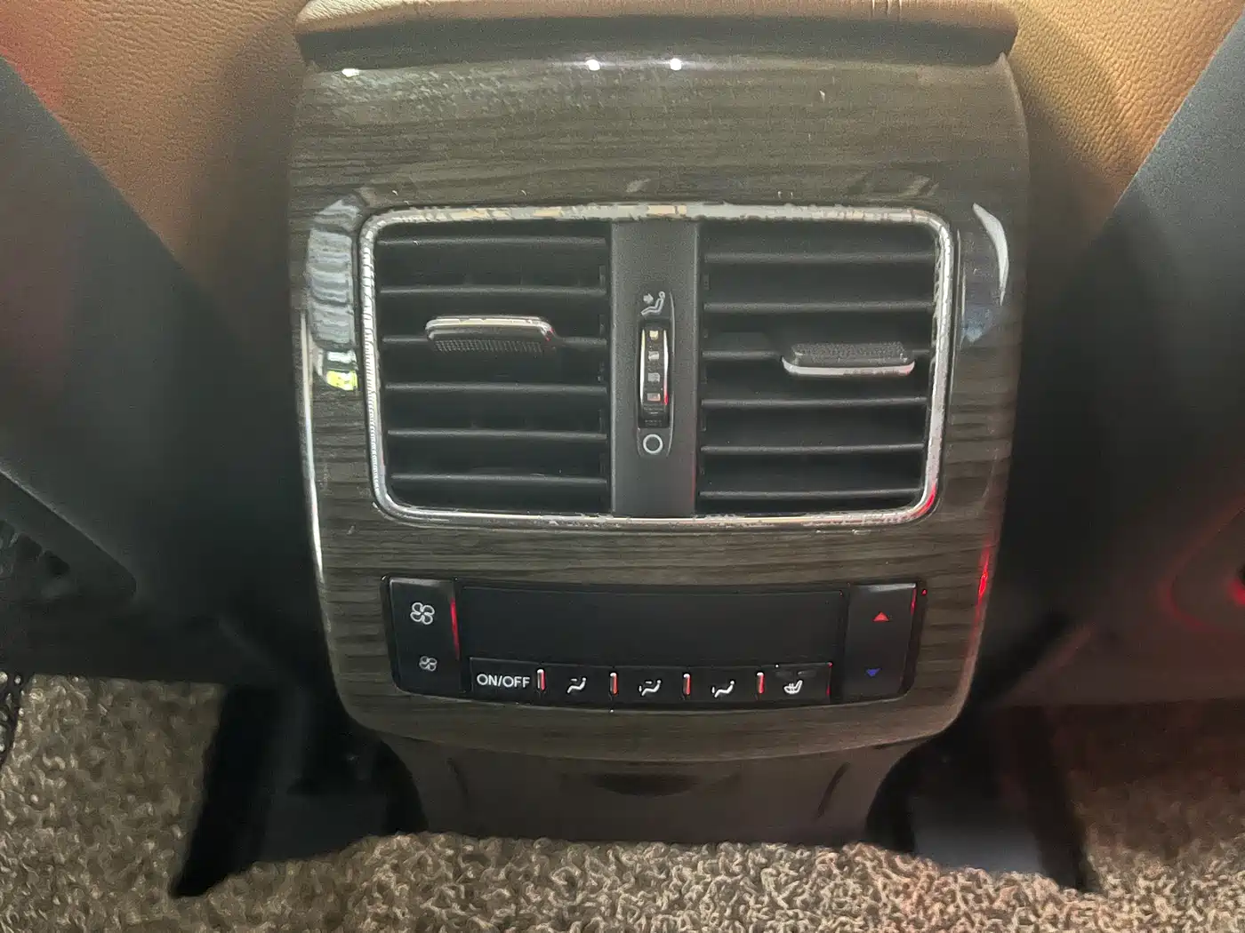 Haval H8 2015 2.0T 2WD Luxury фото 8