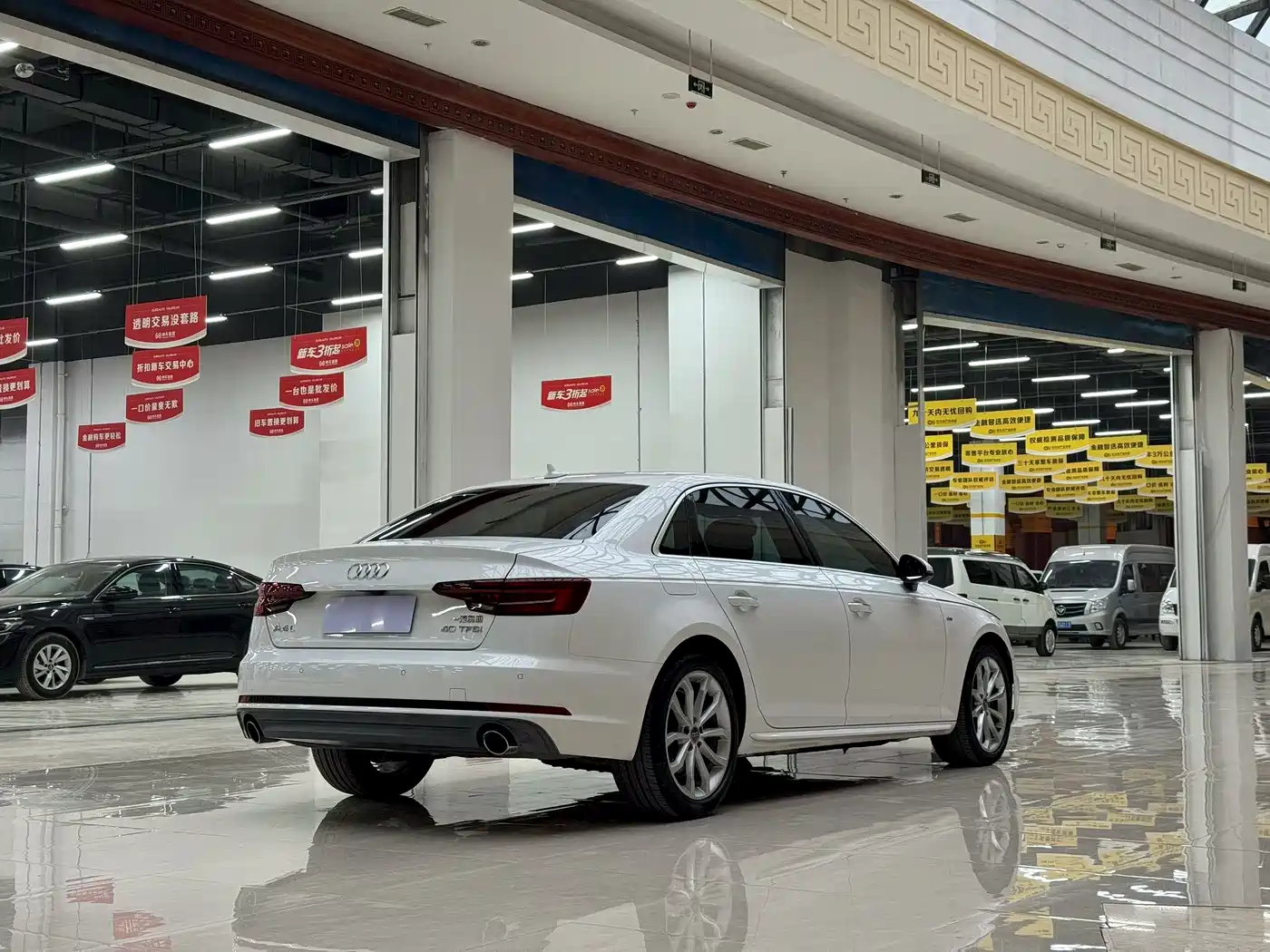 Audi A4L 2018 30th Anniversary 40 TFSI Fashion фото 7