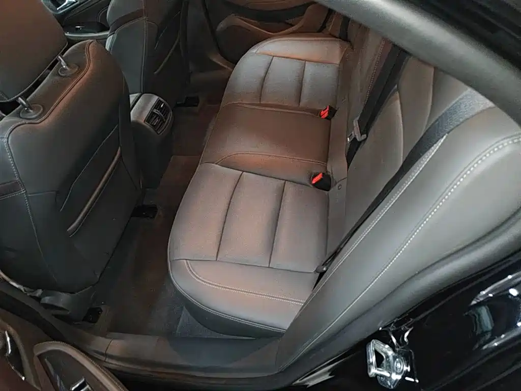 Chevrolet Malibu 2018 530T Automatic Luxury Edition фото 17