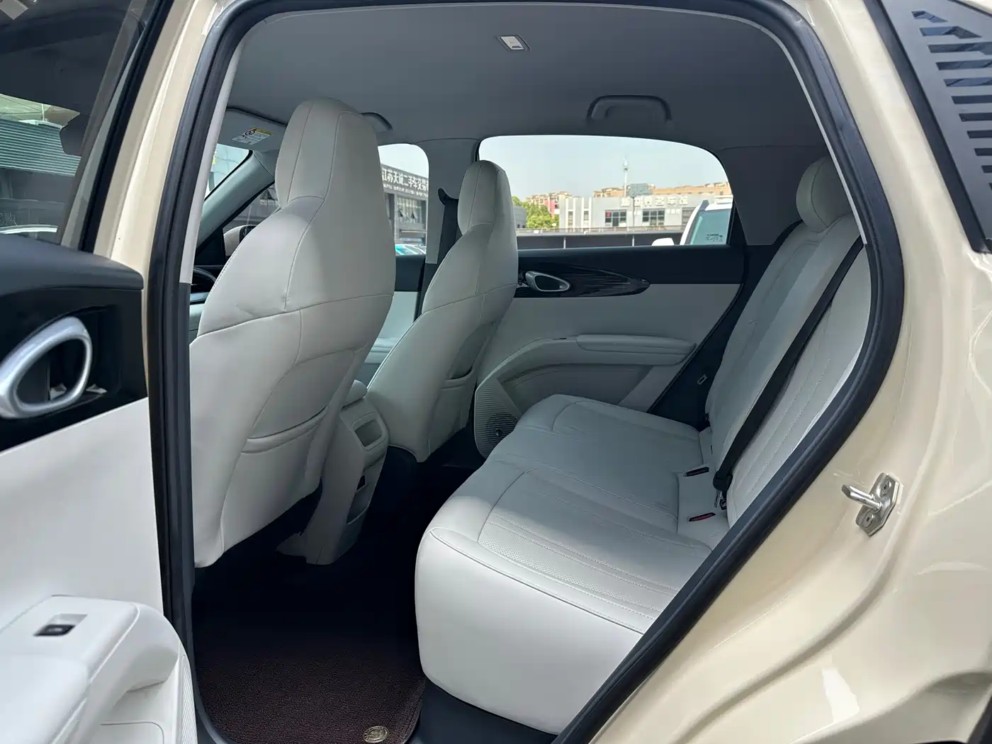 Geely Galaxy Starry Wish 2025 UP 410km Explorer Edition фото 6