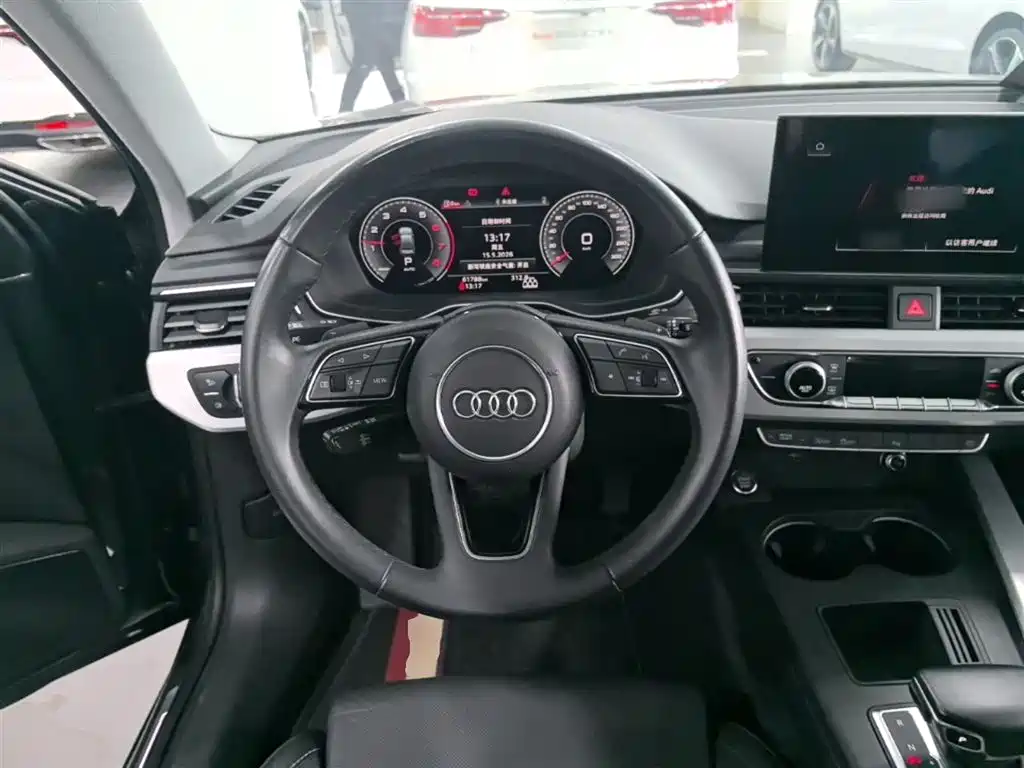 Audi A4L 2022 40 TFSI Fashion Dynamic фото 11