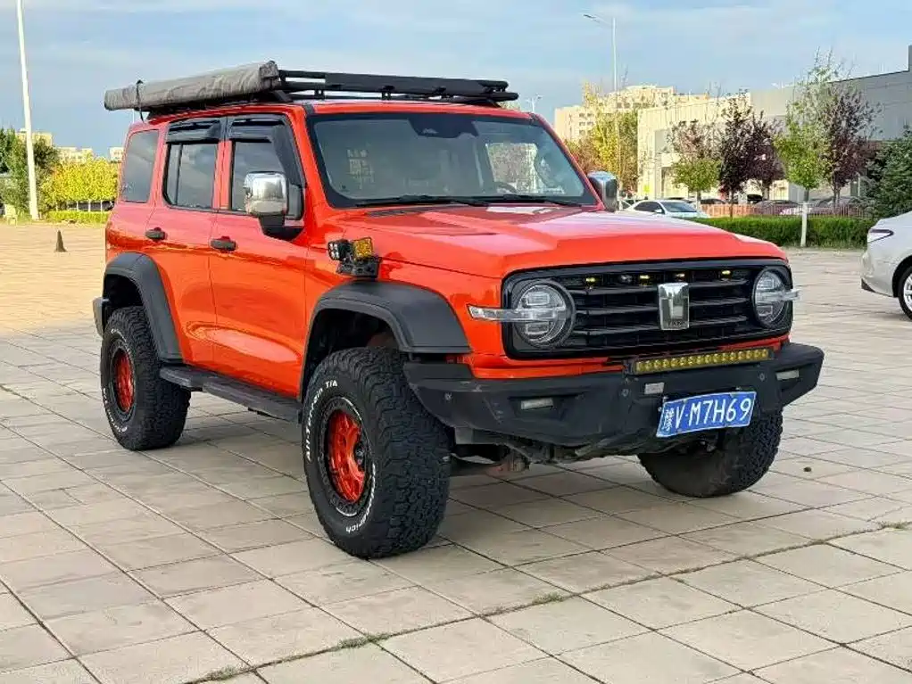 TANK 300