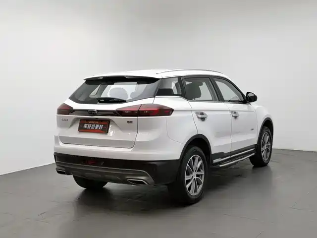 Geely Boyue 2020 1.8TD DCT 2WD Zhilian 4G Connected Edition — фото 2