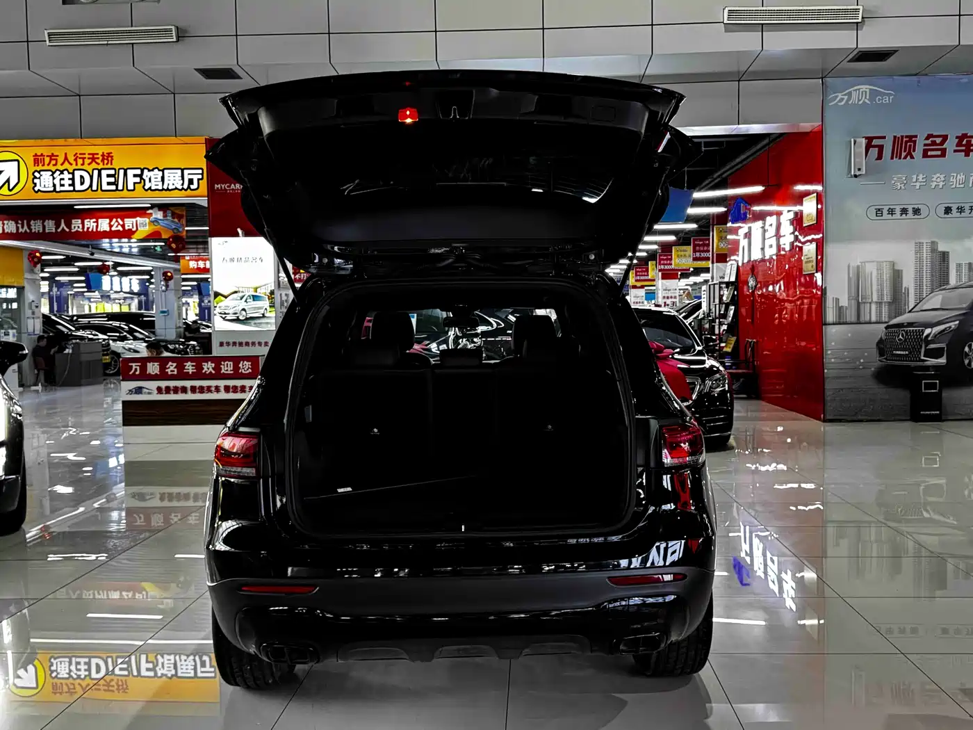 Mercedes-Benz GLB 2022 Facelift GLB 200 Dynamic Style фото 19