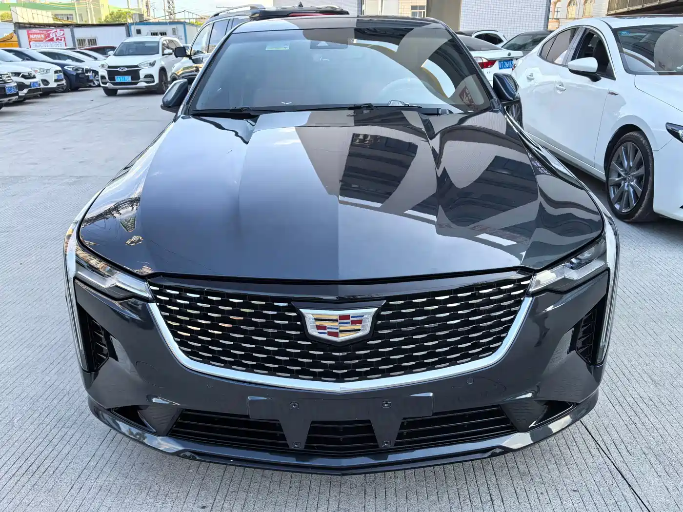 CADILLAC CT4