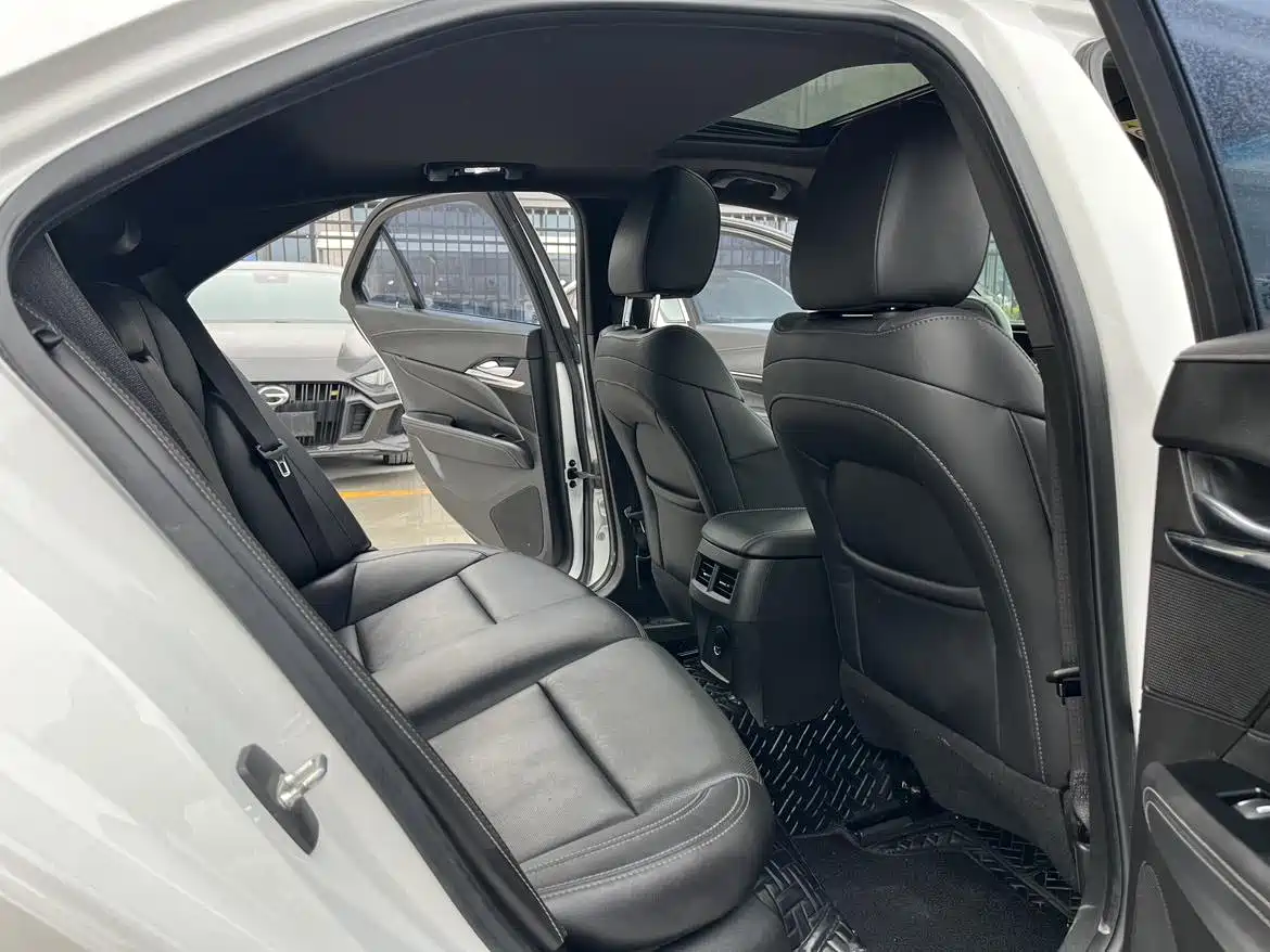 Cadillac CT4 2023 2023 25T Fashion Edition