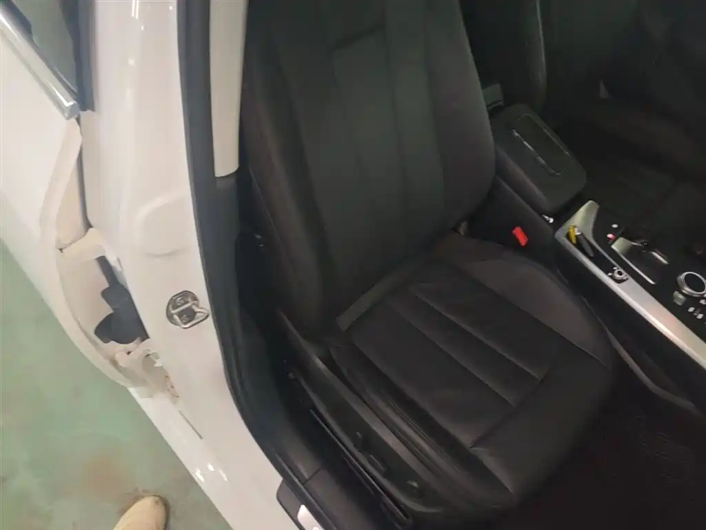 Audi A4L 2019 40 TFSI Fashion (China VI) фото 25