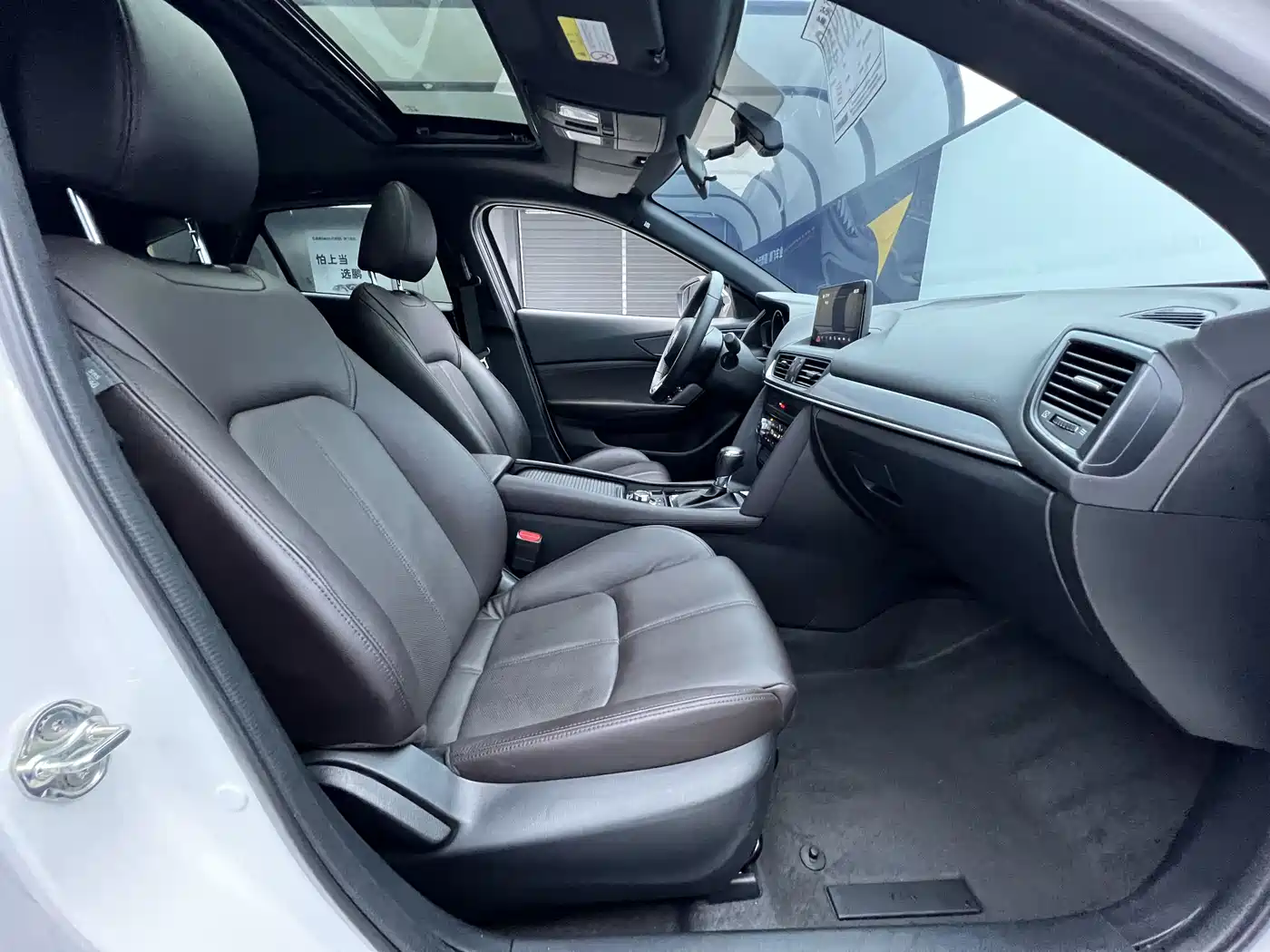 MAZDA CX-4