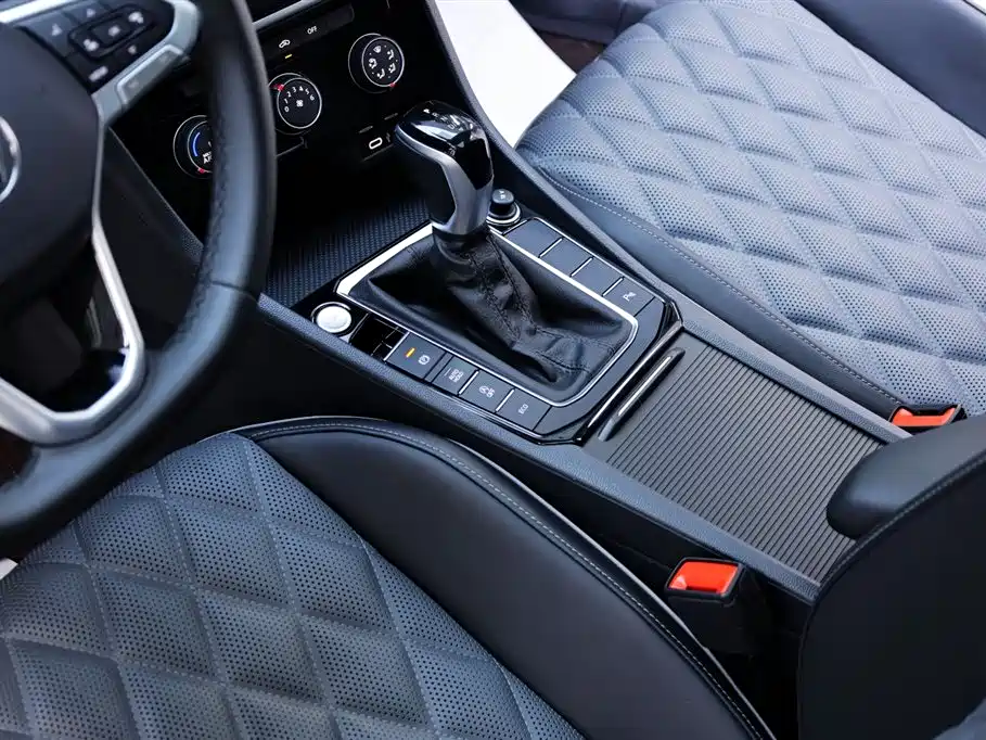 Volkswagen Sagitar 2025 Facelift 300TSI DSG Beyond Edition фото 22