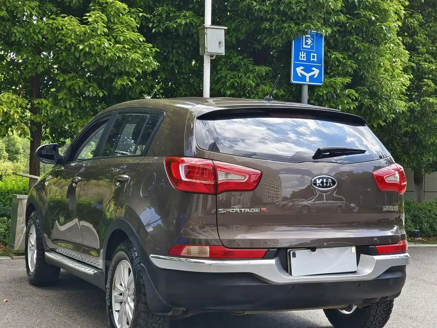 Kia Sportage 2012 2.0L Manual 2WD GLS фото 5