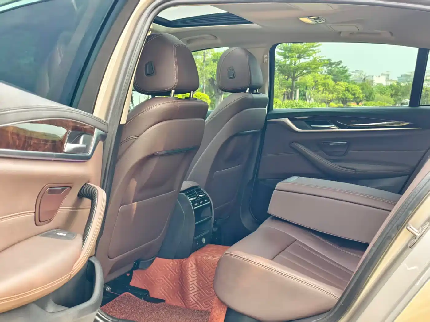 BMW 5 Series 2019 525Li Luxury Package фото 9