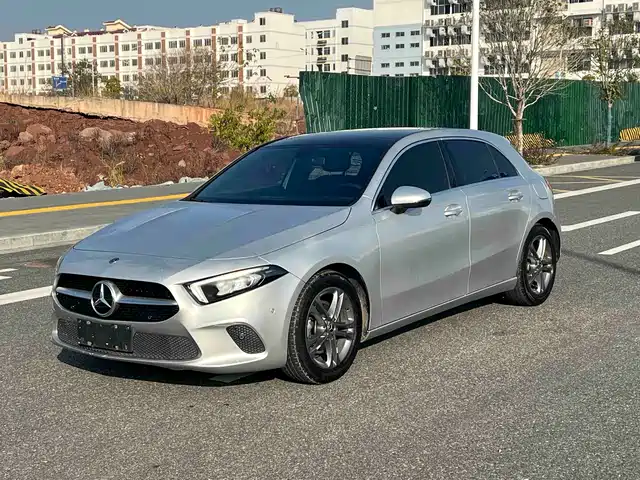 MERCEDES-BENZ A CLASS