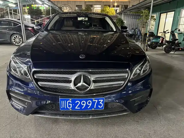 MERCEDES-BENZ E CLASS